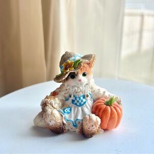 Vintage 1996 Calico Kittens "You're The Best in The Field" Enesco Cat Figurine